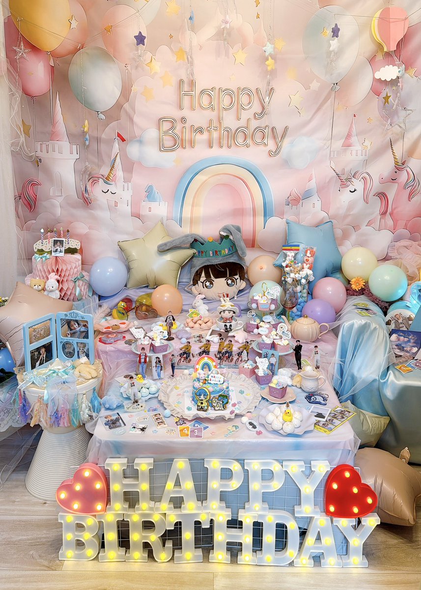 junebaby_1123's tweet photo. Happy Birthday SHUNYA🥳🎂

ORβITのムードメーカーであり、グループの魅力を何倍にも引き出す最高のクリエイター✨
いつもORβITのビジュアルや世界観をステキに彩ってくれてありがとう！
最高の1年になりますように🩵

#Happy_SHUNYA_Day
#こぶし男_大澤駿弥の誕生日 https://t.co/kNkTlcH0c6
