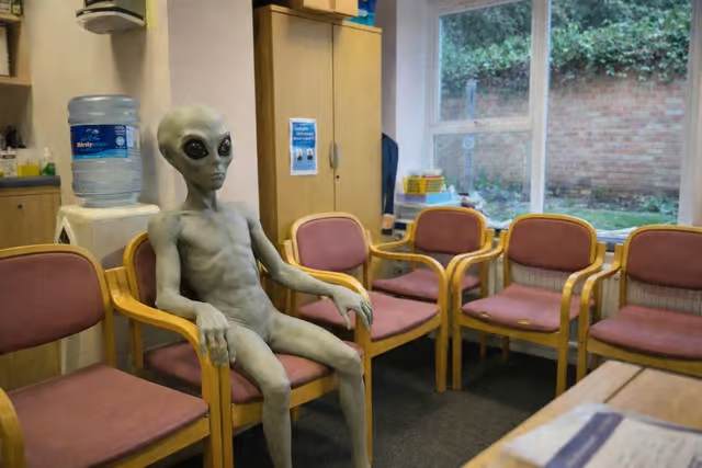 ALIEN tweet media