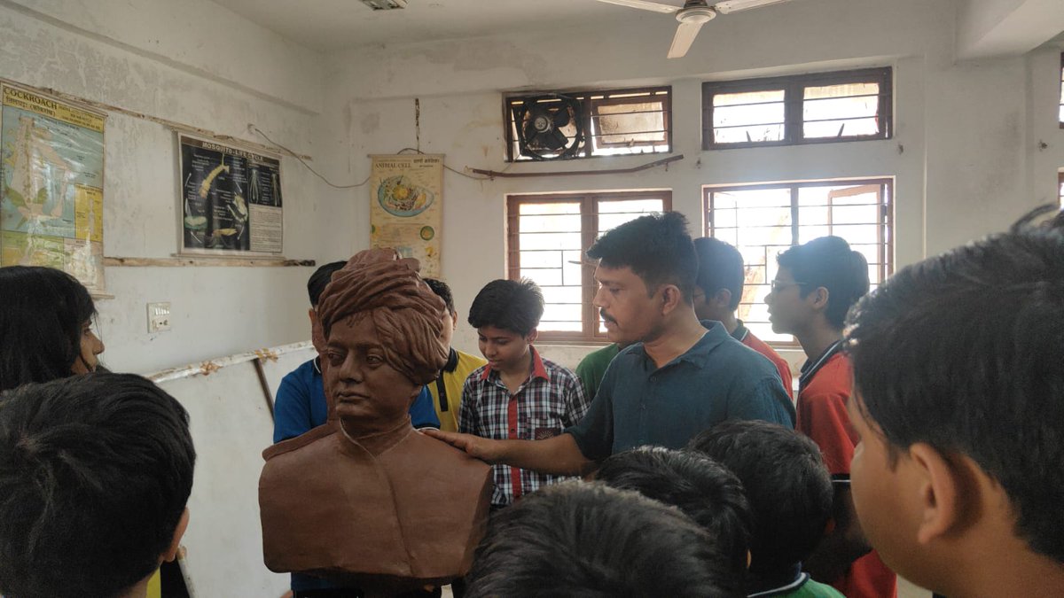 kvvidisha's tweet photo. Day3 : Song Intruments/local painting
@KVS_HQ @kvs_bhopal https://t.co/Ca1eKtk3p3
