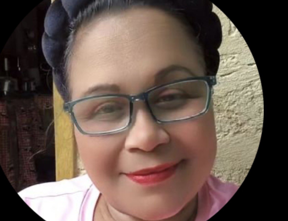 Javierito321's tweet photo. Confianza en el guebo mio, gorda chavista asquerosa… https://t.co/tbx2cfR7Av