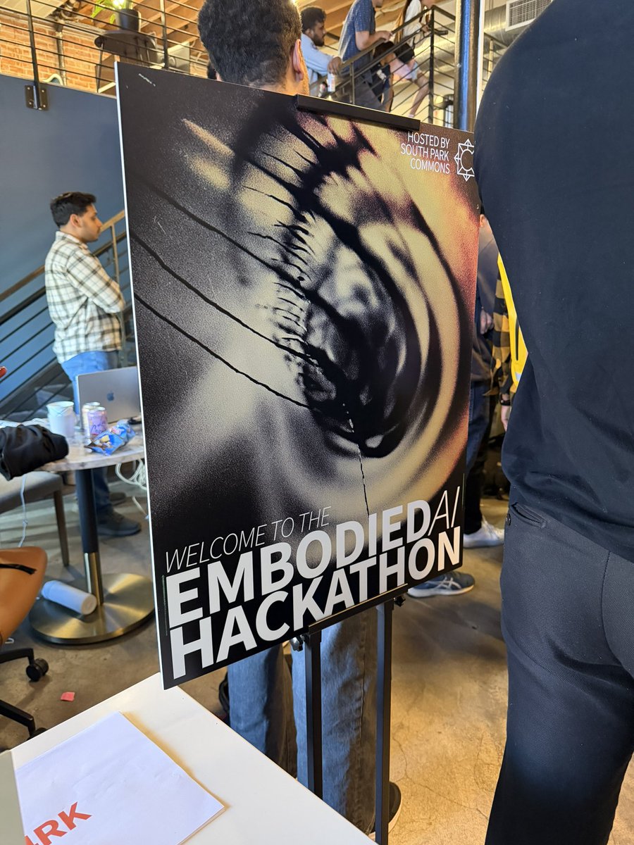 つきのこ | Tsuki tweet media