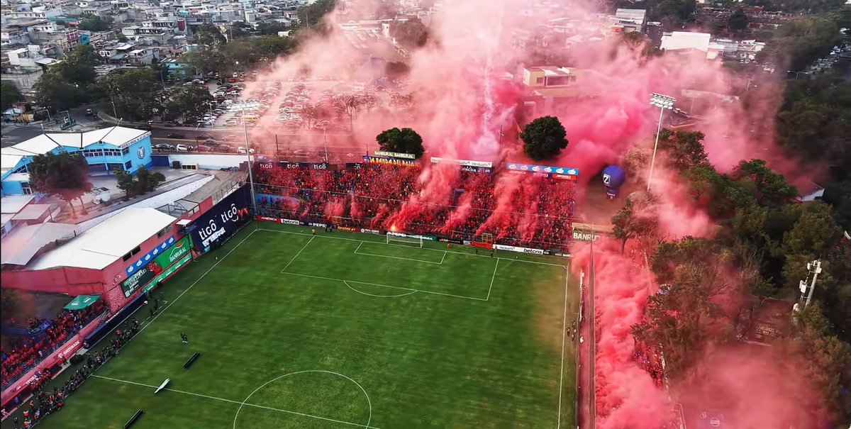 La Banda Del Rojo tweet media