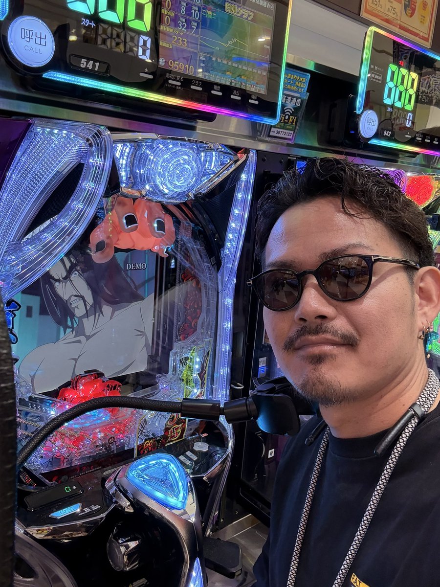 青島 tweet media