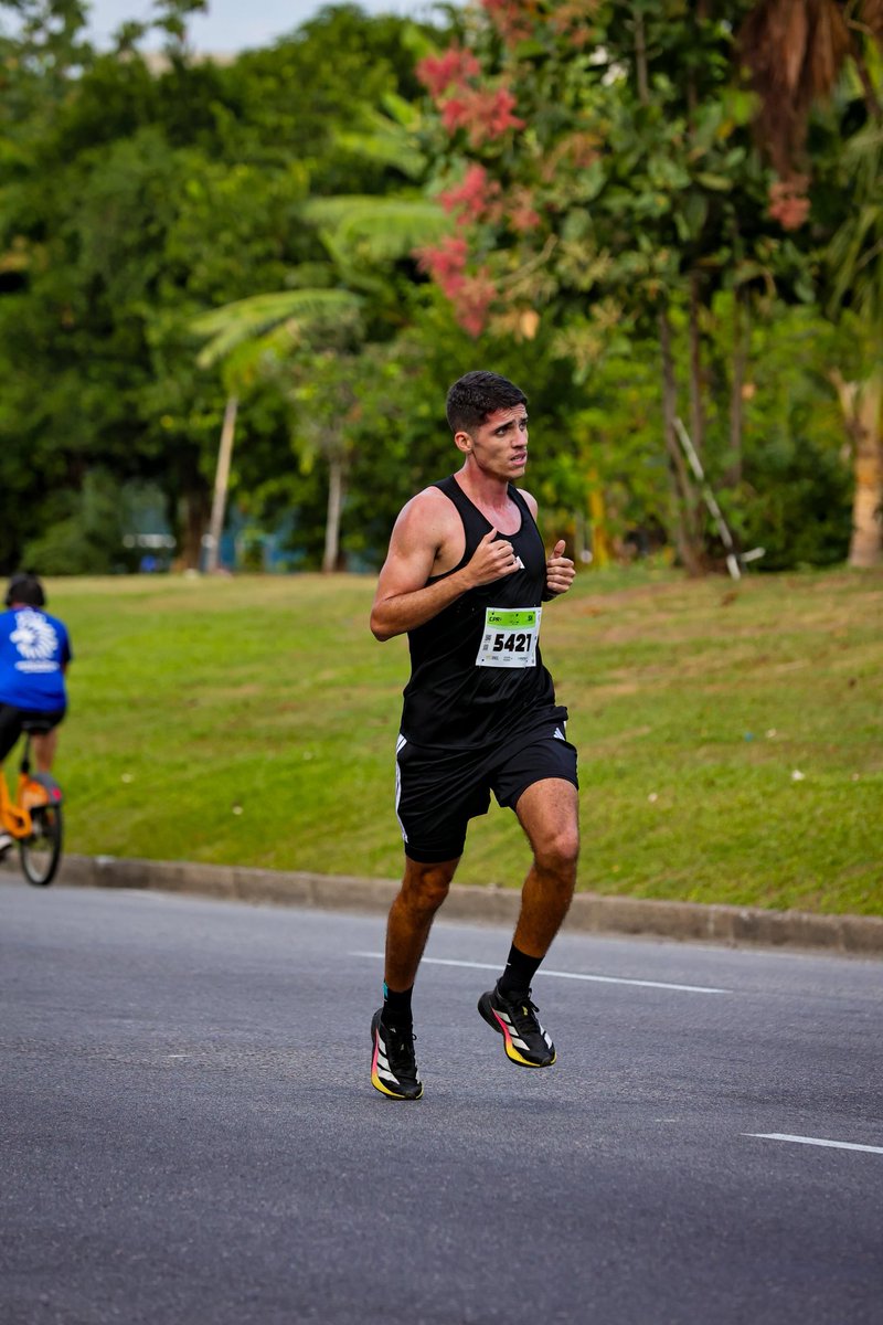 danfca_'s tweet photo. Mais um dia de prova de 5km daquele jeito: frequência cardíaca alta (bom demais 😂), RP batido (17:47) ⚡️, 2º lugar na categoria e mais um troféuzinho em casa 🏆.

Sou muito grato por viver esse privilégio!

#corridaderua #correrebomdemais https://t.co/COVwIblble