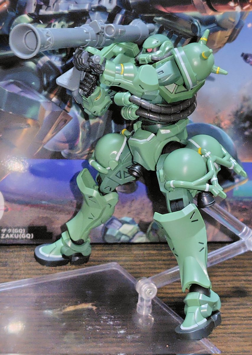 tomoakiplus's tweet photo. ザク（GQ）完成〜
ファーストのザクより工業的？な感じで、これはこれで良いですね
GQ映画を初日観に行ってグポーンって出てきたときは興奮したなぁｗ

#ガンプラ
#ガンプラ好きと繋がりたい
＃プラモデルライフ
#ガンプラの画像を貼るとRTされると聞いて
＃ジークアックス https://t.co/keOZU2g8Ye