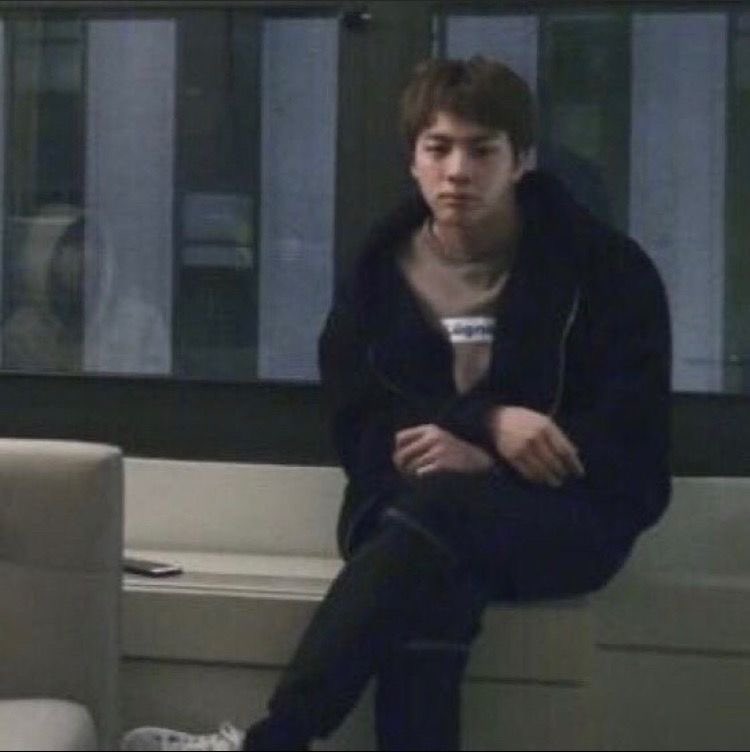 chimi escuchó spring day | ⊚ ⊖ ⊜ tweet media