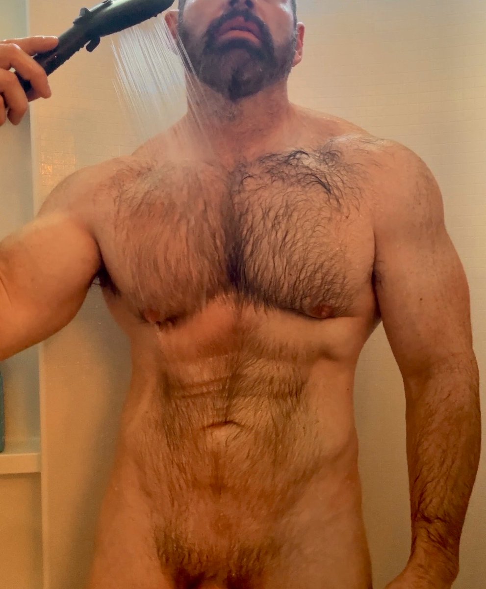 Muscle Daddy tweet media