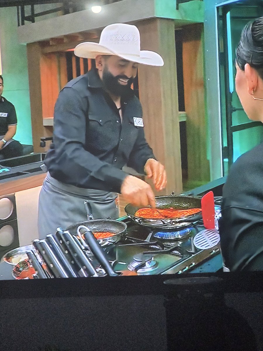 SoyAlcazar25's tweet photo. Ya tengo a mi favorito 😅 #MasterchefMx https://t.co/NoJcp2Ezqt