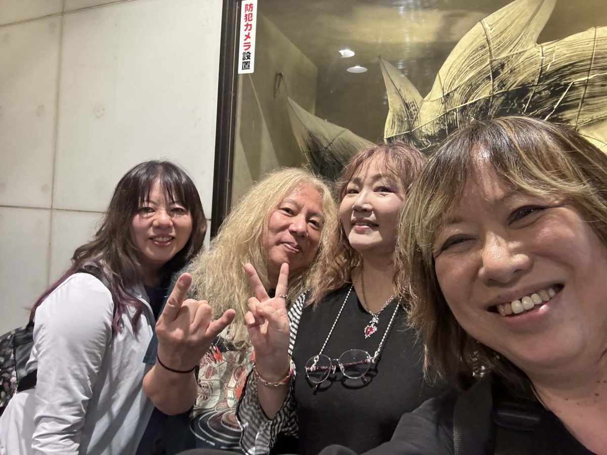 MIWA tweet media