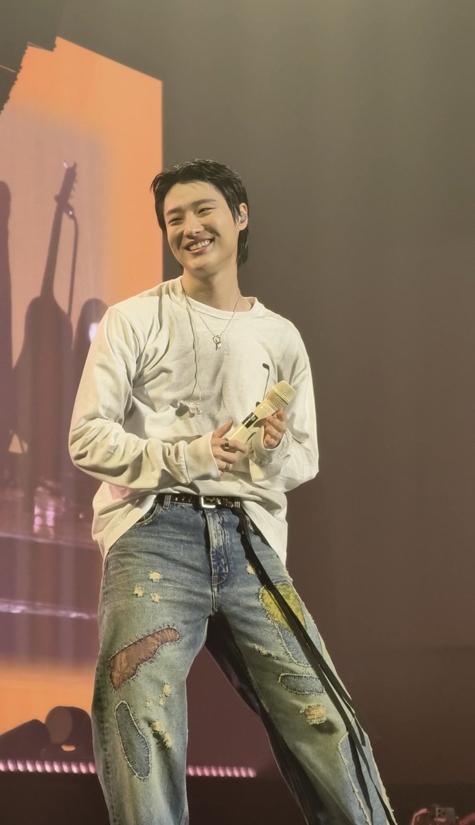 มะมี้จีฮุน💛มุเม้ว💖WOODZ💙🧡 tweet media