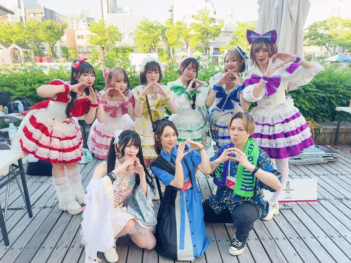 wataru0313's tweet photo. マチ★アソビvol.30
二日間ありがとうございましたー！

りかちとルリとMagiaやったり
プリリアとハレ晴ユカイやったり
盛り沢山な西公園ステージでした！

マチアソビ後は
徳島ロックストリートvol.22
に初出演！
距離の近いライブハウス最高でした🤘 https://t.co/Xev5Tgs2E6