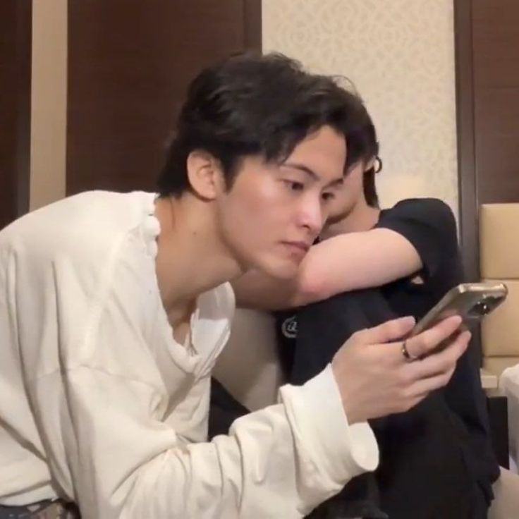 𝙛𝙪𝙡𝙡𝙨𝙪𝙣𝙤𝙥𝙝𝙞𝙡𝙚۶ৎ𝗧𝗔𝗦𝗧𝗘 tweet media