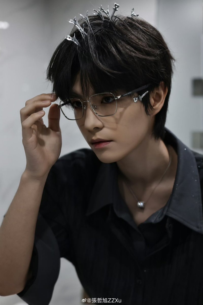 哲旭天 “ท้องฟ้าของเจ๋อซวี่” tweet media