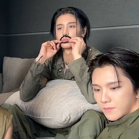 젤고오오옴 tweet media