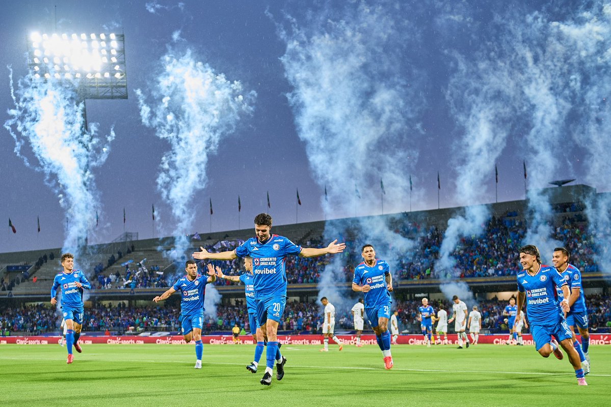 Flexo azul 🇲🇽💙🚂 tweet media