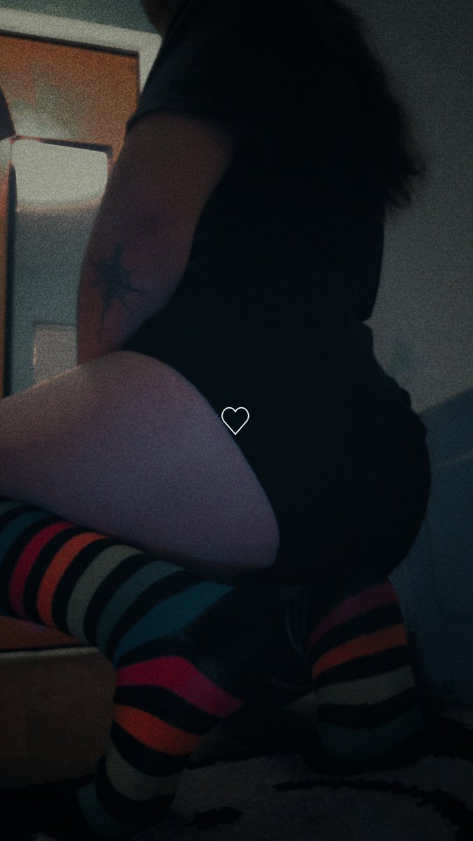 fox_avi20865's tweet photo. How's your night going guys? Are you ready for bed? I'm ready :3
#femboy #femboyespañol #cuteboy https://t.co/f3SJsfyXx8