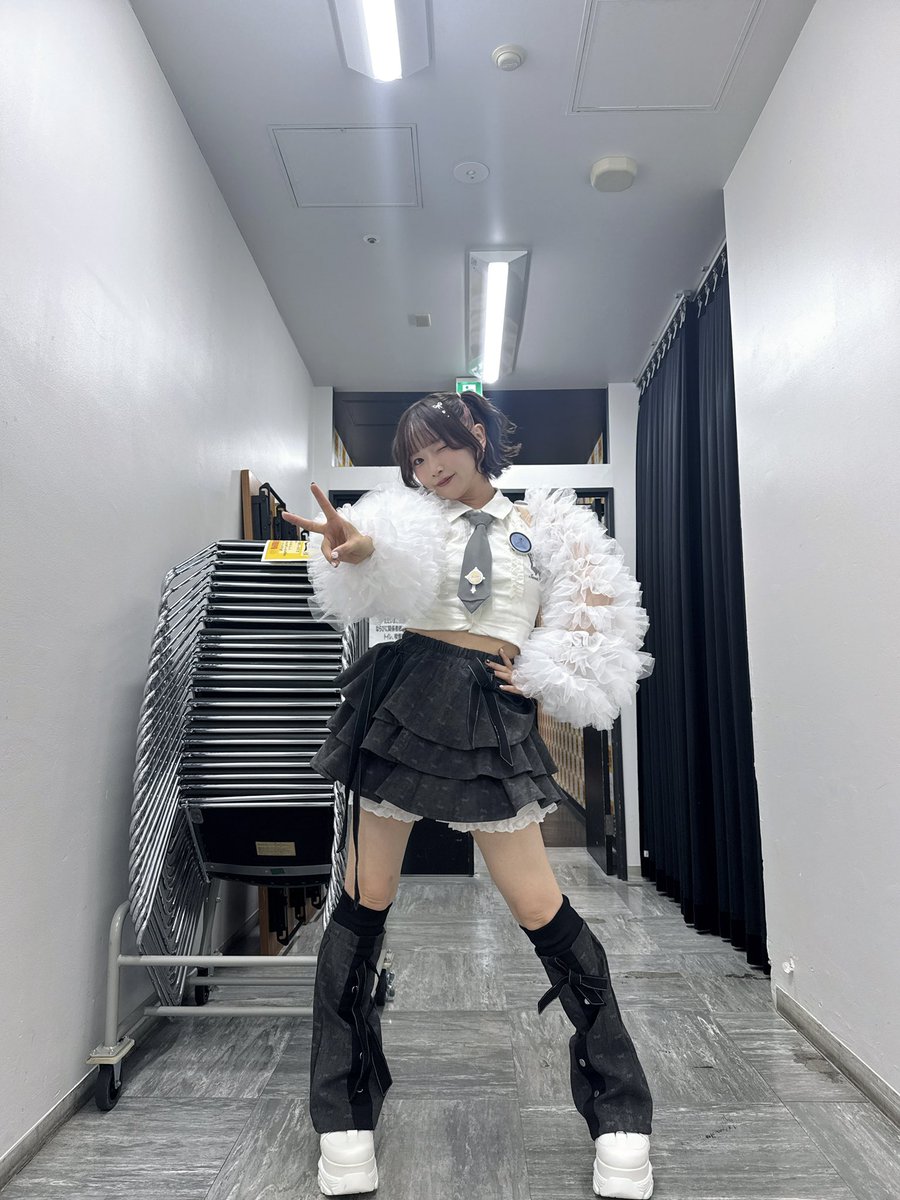 ゆりリリ様用販売ページ 昨日は #𝐌𝐚𝐠𝐢𝐜𝐁𝐨𝐱 リリイベ締めくくり✨ なので初めてこの衣装