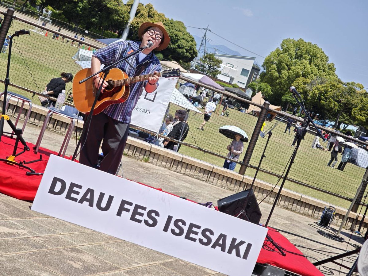 naoking6946's tweet photo. 5/17(日)DEAU FES ISESAKI 2026

やっぱり青空の下で歌うのは最高でした！

フェスの醍醐味といえば日焼けですよね！

主催の方々、出演者のみなさま、そしてお客さん！みんなみんなお疲れ様でした！ https://t.co/RBqCaoNw5v