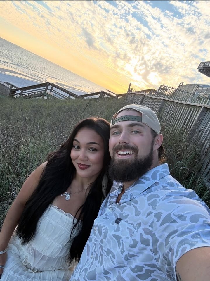 thejudgmentdayy's tweet photo. New pictures our judgment day member Roxanne Perez @roxanne_wwe with drake morreaux @Drake_Morreaux #roxanneperez #drakemorreaux https://t.co/BB8RDQSiHD