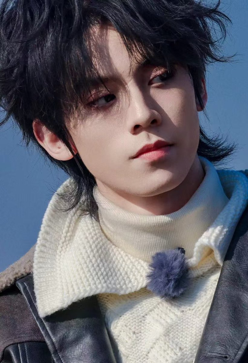 Alkali_Snow's tweet photo. 养胃1，不是性功能障碍，也不是性无能，养胃1，是一种疏离的、冷淡的、恹恹的、无��谓的、事不关己的、冷眼旁观的、兴趣缺缺的、漠不关心的、游离在外的气质，养胃1,在不耐烦时只要一根手指就能轻轻松松扣喷全世界但只是抽了张纸擦干手指就回头继续干自己的事了 https://t.co/GKQWYUyBmr