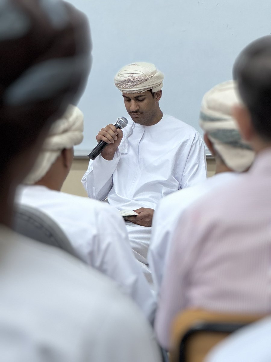 almutanabi86's tweet photo. #يحدث_الآن 
جانب من حفل تكريم الاجادة الطلابية في الأنشطة المدرسية. https://t.co/VevOKtdaD2