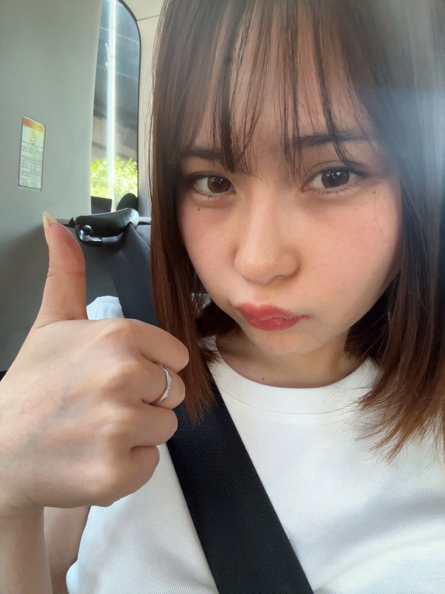 rt387804's tweet photo. おっはよ https://t.co/50dsZXHDaV