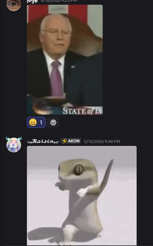 Raisin_Girl13's tweet photo. When you get sent a Dick pic, naturally you respond with a newt. 🤭 #goodcleanfun https://t.co/ifM43YLQ6P