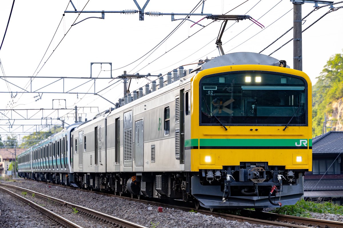 wing8701's tweet photo. 2026/5/18
配9744M 新津配給 E493 ｵｸ02編成+E131 N2+N1編成
長野初のE131ということで撮影へ
末長いご活躍を。 https://t.co/MsmSK8DuD3