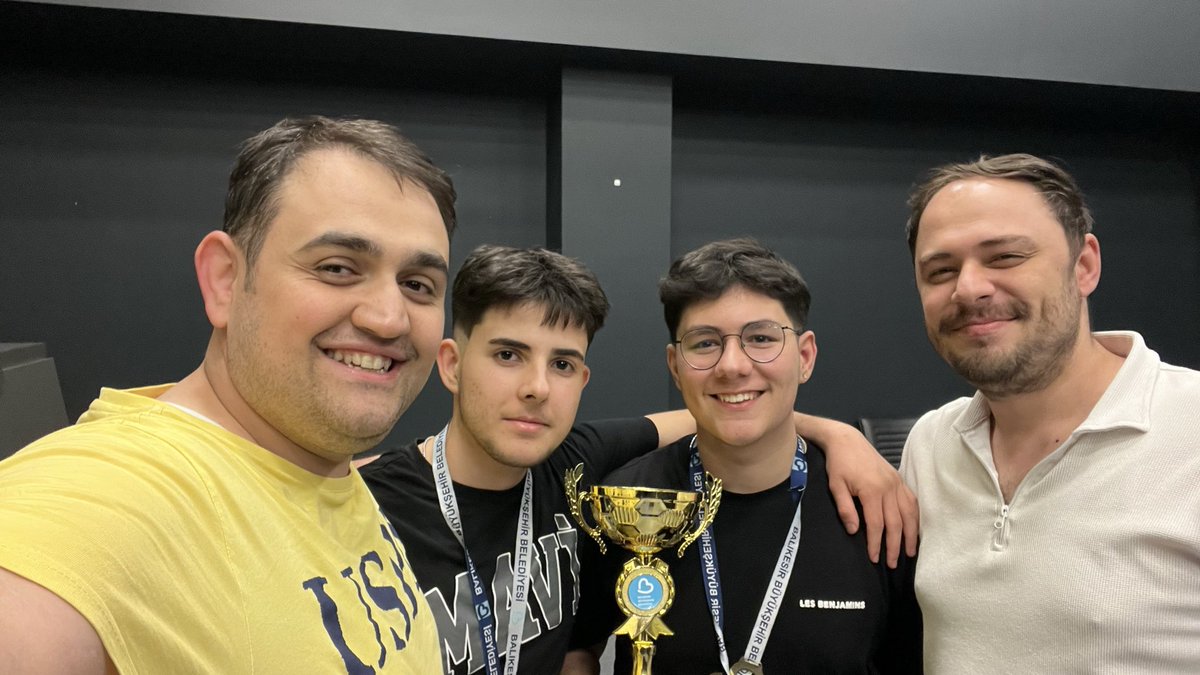 Hasim_10's tweet photo. Tournament 🎉 https://t.co/bcGQsKfMHE