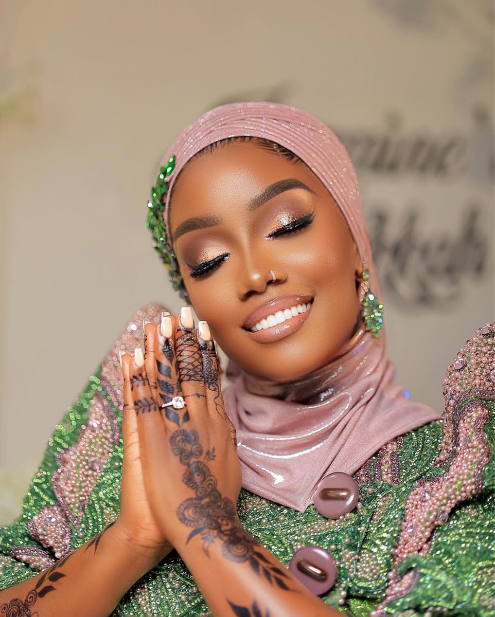 LydiahJazmine's tweet photo. ALHAMDULILLAH 🙏🏾💍🥰 https://t.co/O4hJhdLEVF