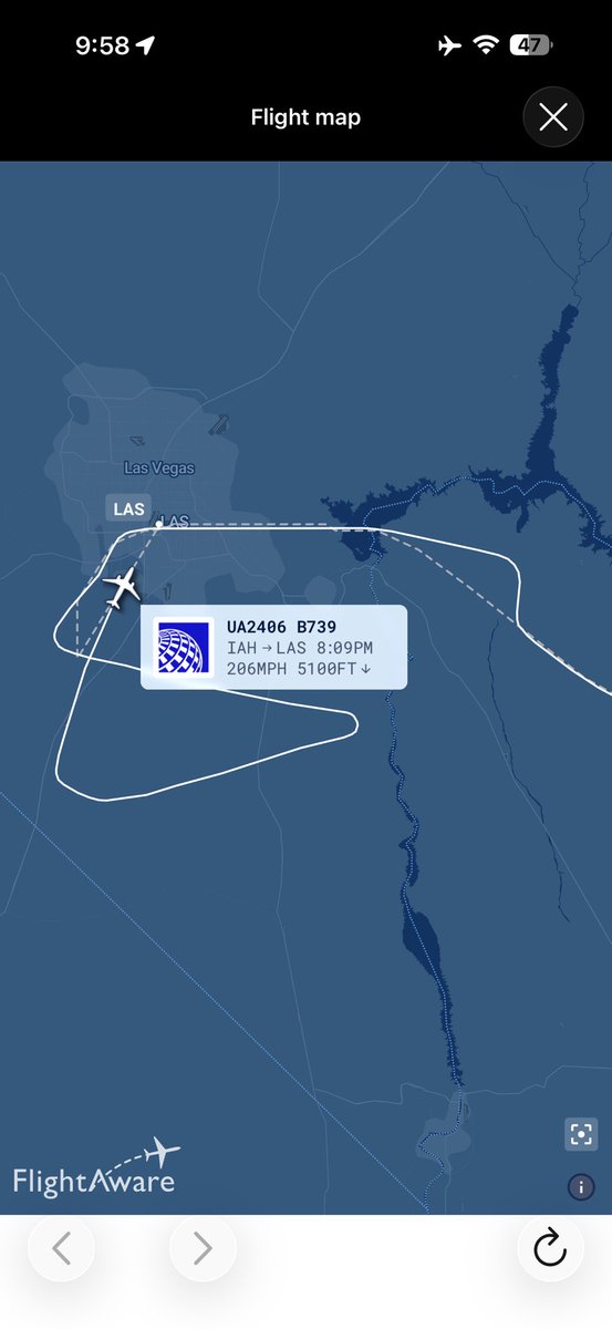 ATX_ddane's tweet photo. @LasVegasLocally Flight path attempting to land tonight, got us down on that 2nd attempt. Shoutout @united these pilots were amazing in crazy winds, grateful for their expertise 🙏 https://t.co/zxLUdJxPFi