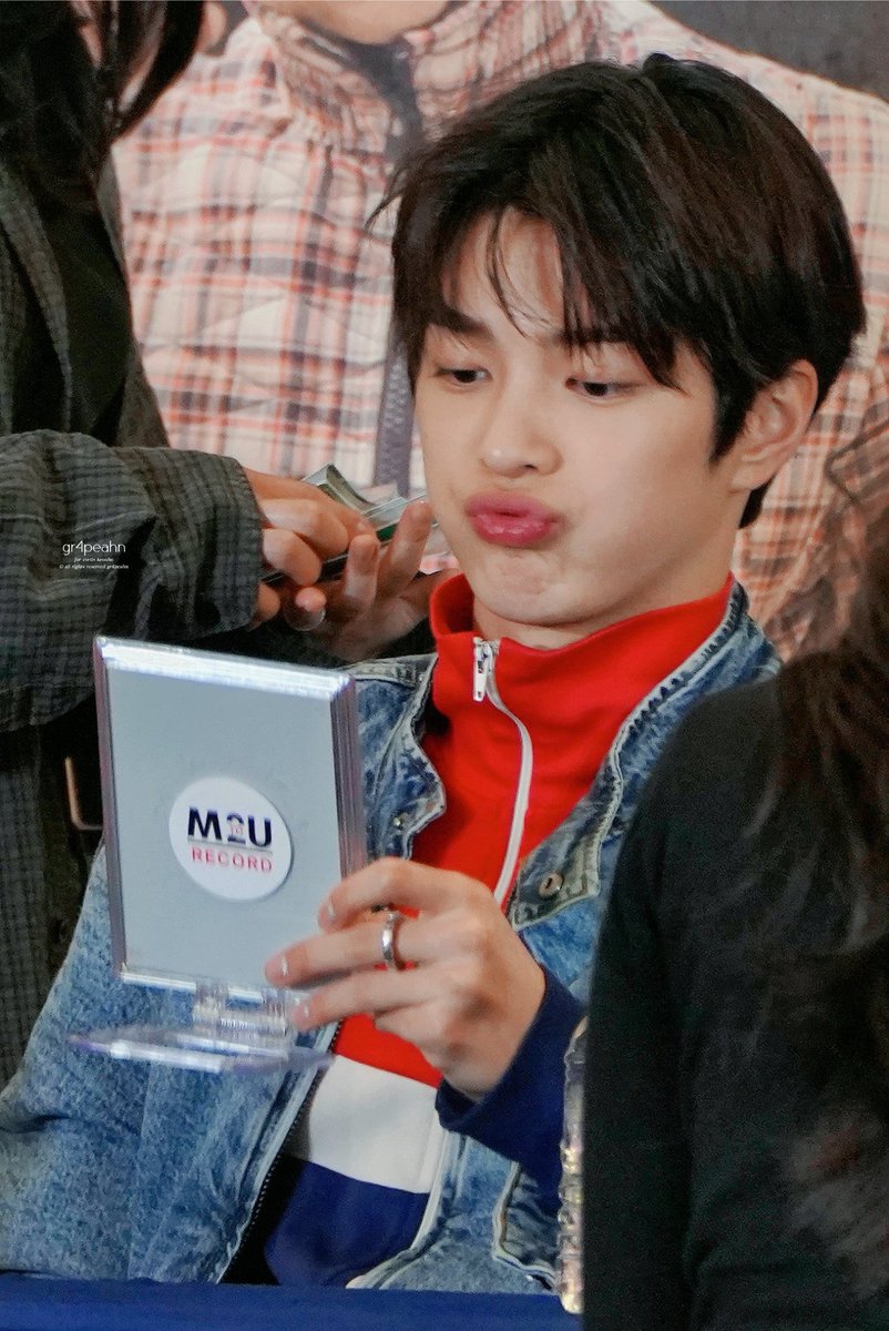 hipKEONpo's tweet photo. Just protect our angel 💙

KEONHO PRECIOUS BOY
KEONHO TALENTED GEM
KEONHO VISUAL CENTER
KEONHO GREAT DANCER
KEONHO ICONIC FACE
KEONHO VOCAL PRINCE
KEONHO PERFORMANCE ACE
KEONHO GENTLE ENERGY
KEONHO ALLROUNDER
KEONHO FACE OF THE GROUP

#KEONHO #건호 https://t.co/Ho2aGoNCQn