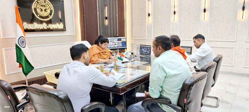 DM RAE BARELI tweet media