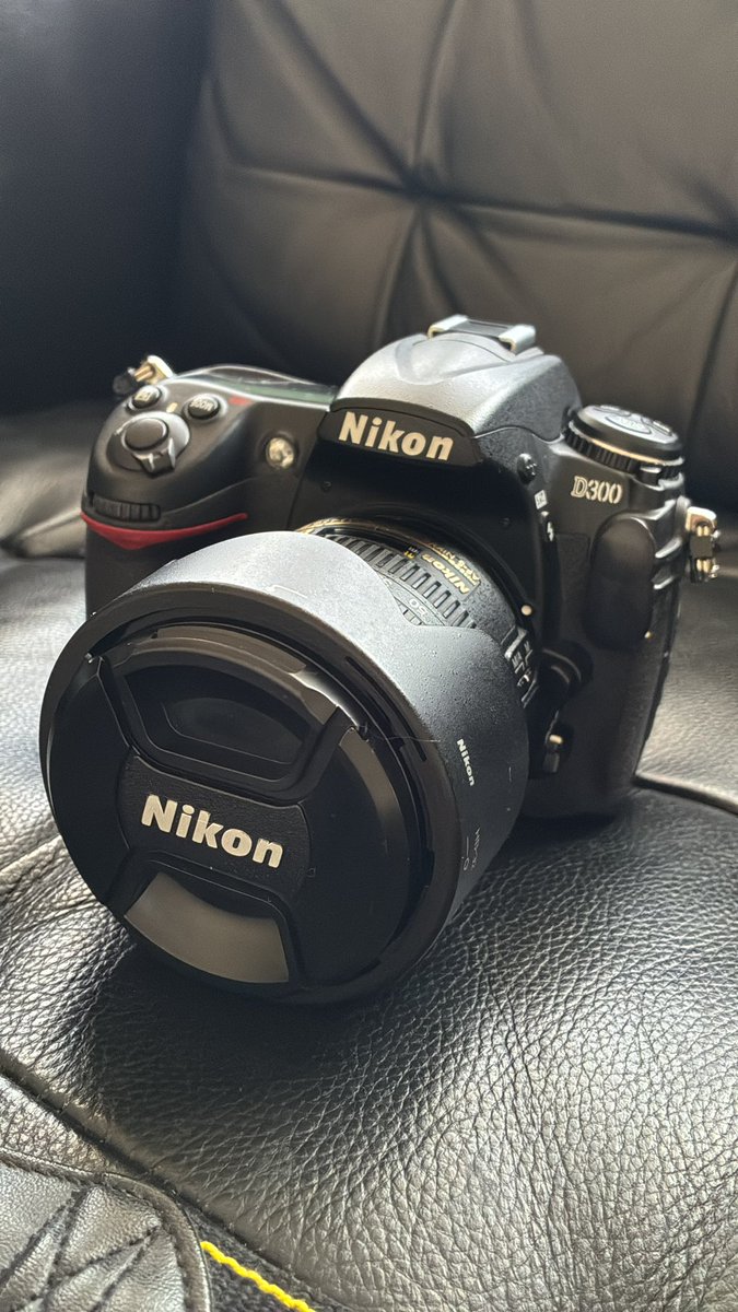 Nikon D300を中古で購入 ジャンクレンズ沼にどっぷりハマり、とうとうNikon ジャンク ２個セット レンズ Nikon 本体 D300 デジタルカメラ