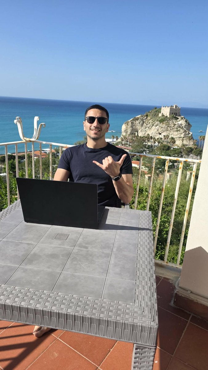 Matthew Stella tweet media