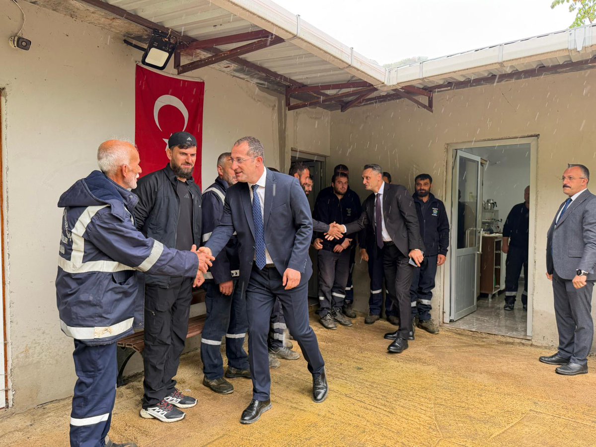 Osman Nuri Ekim tweet media