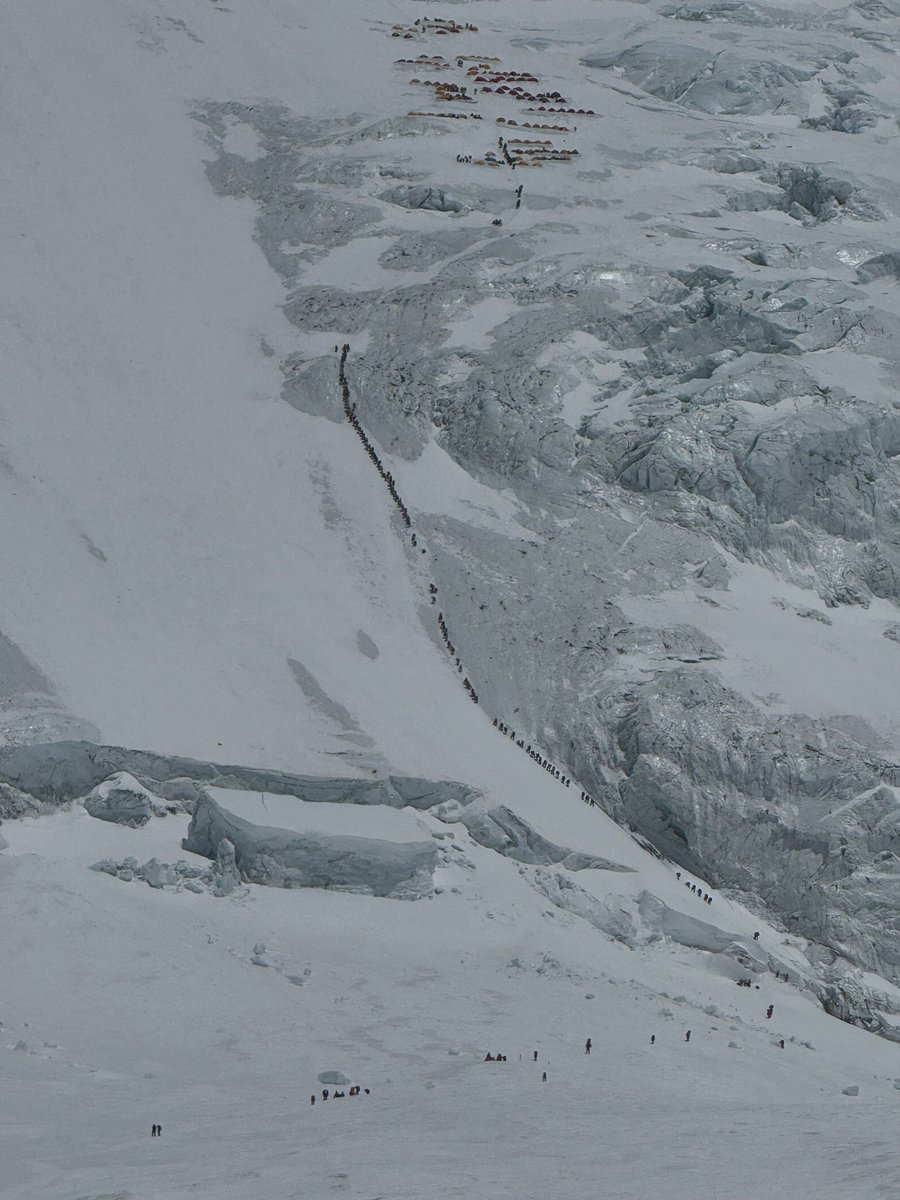 Seven Summit Treks 🇳🇵 tweet media
