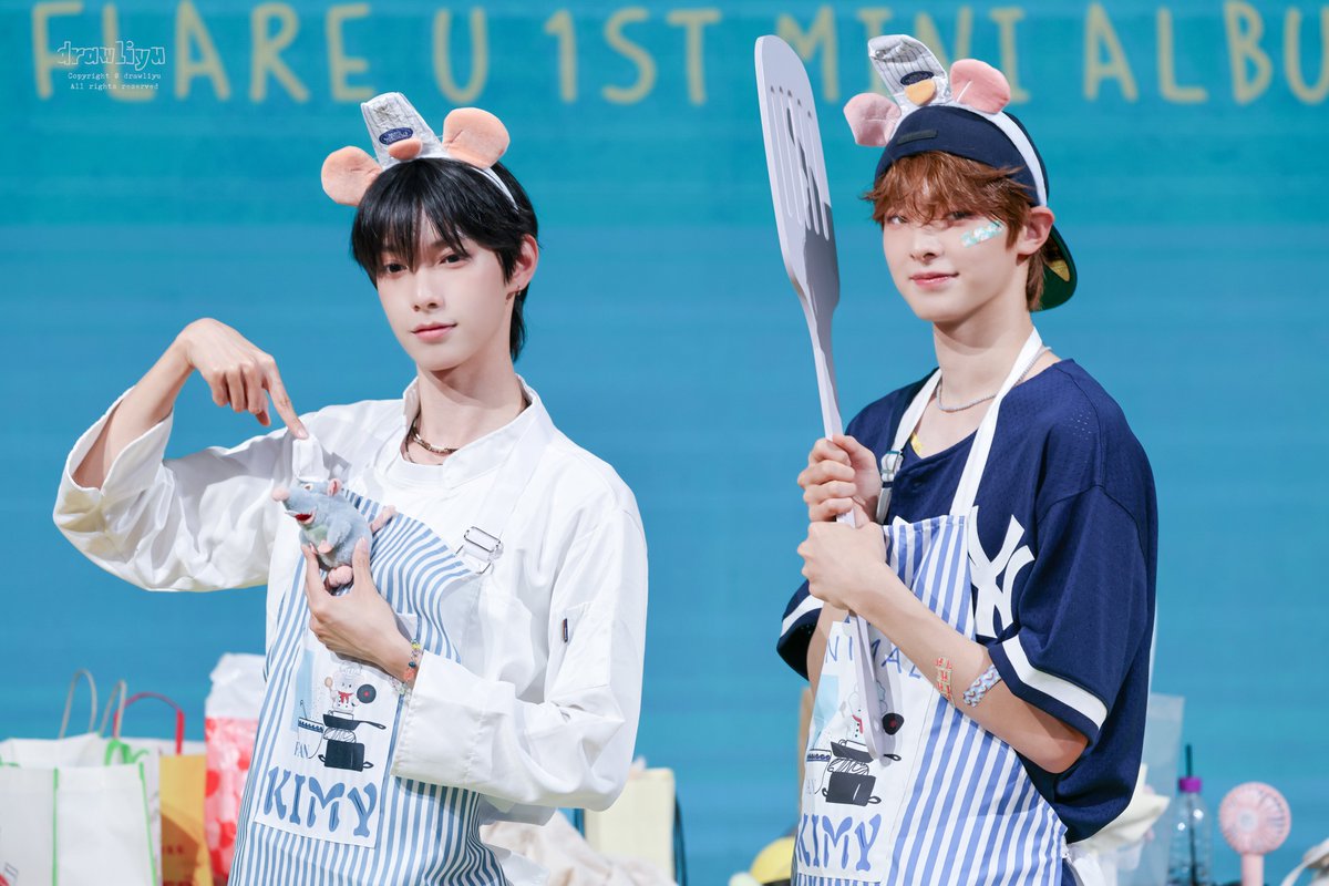 drawliyu's tweet photo. 260516 헬로라이브 
#FLAREU #플레어유 #최립우 #崔立于 #CHUEILIYU #강우진 #KANGWOOJIN https://t.co/b9aaXHzBSZ