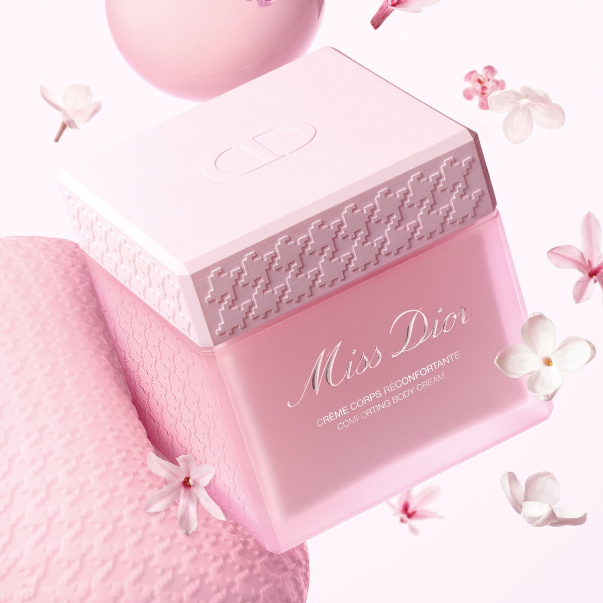 新製品】 愛のように香る「ミス ディオール」からボディ クリームが