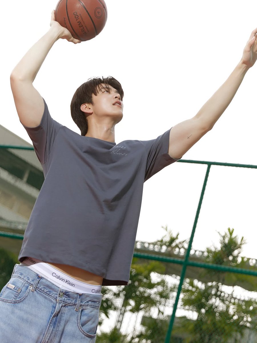 Luna88_MN's tweet photo. CK boy 🩶 https://t.co/HSv0nsYFXh