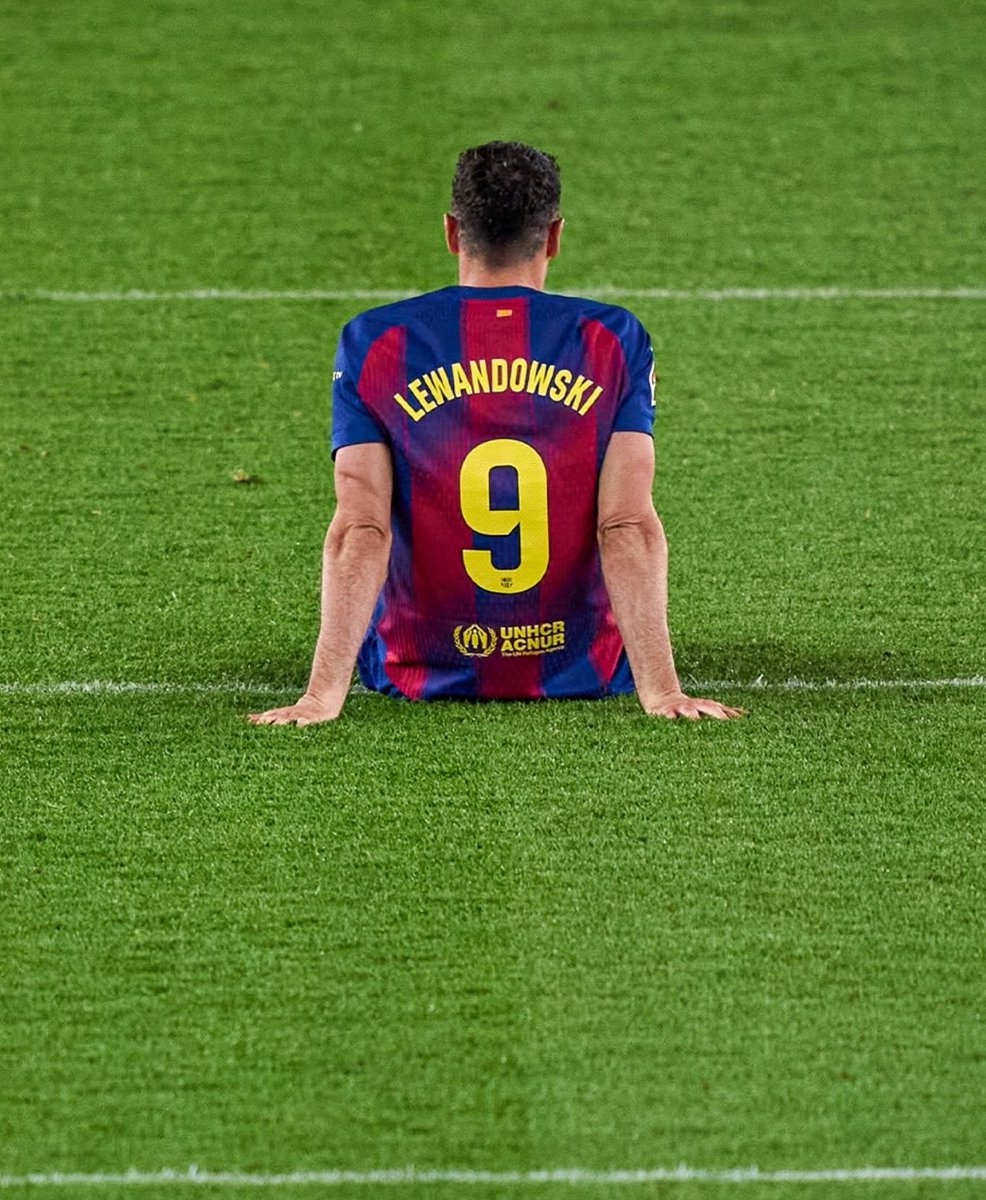 FCB World tweet media