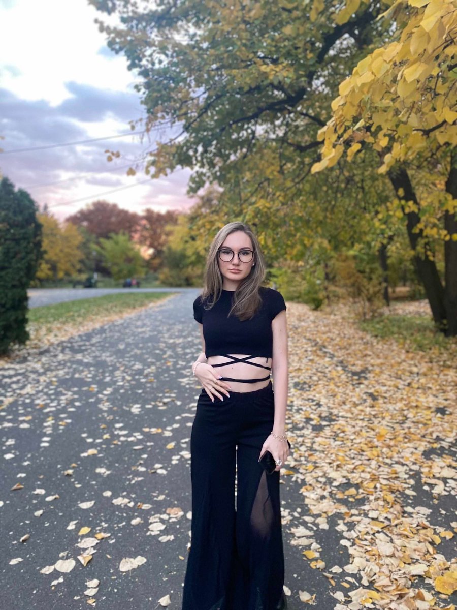 KethlySarah's tweet photo. Feeling myself 😍🥰❤️ https://t.co/8xJnvxJs4O