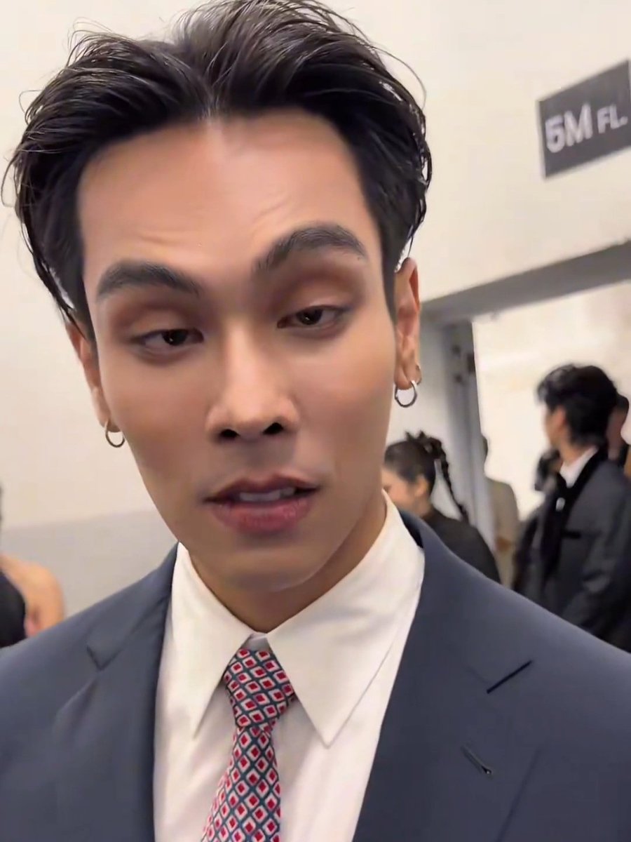 มูจะทำไมกึง(ธอรอ)*๓๙ tweet media