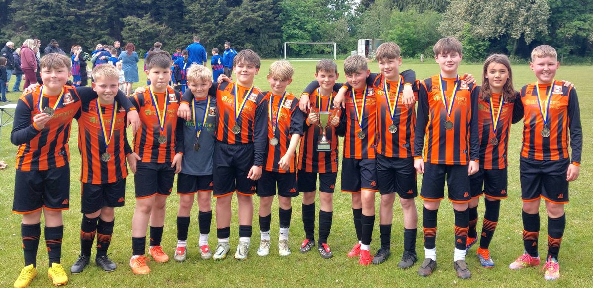 Rushden & Higham Utd tweet media