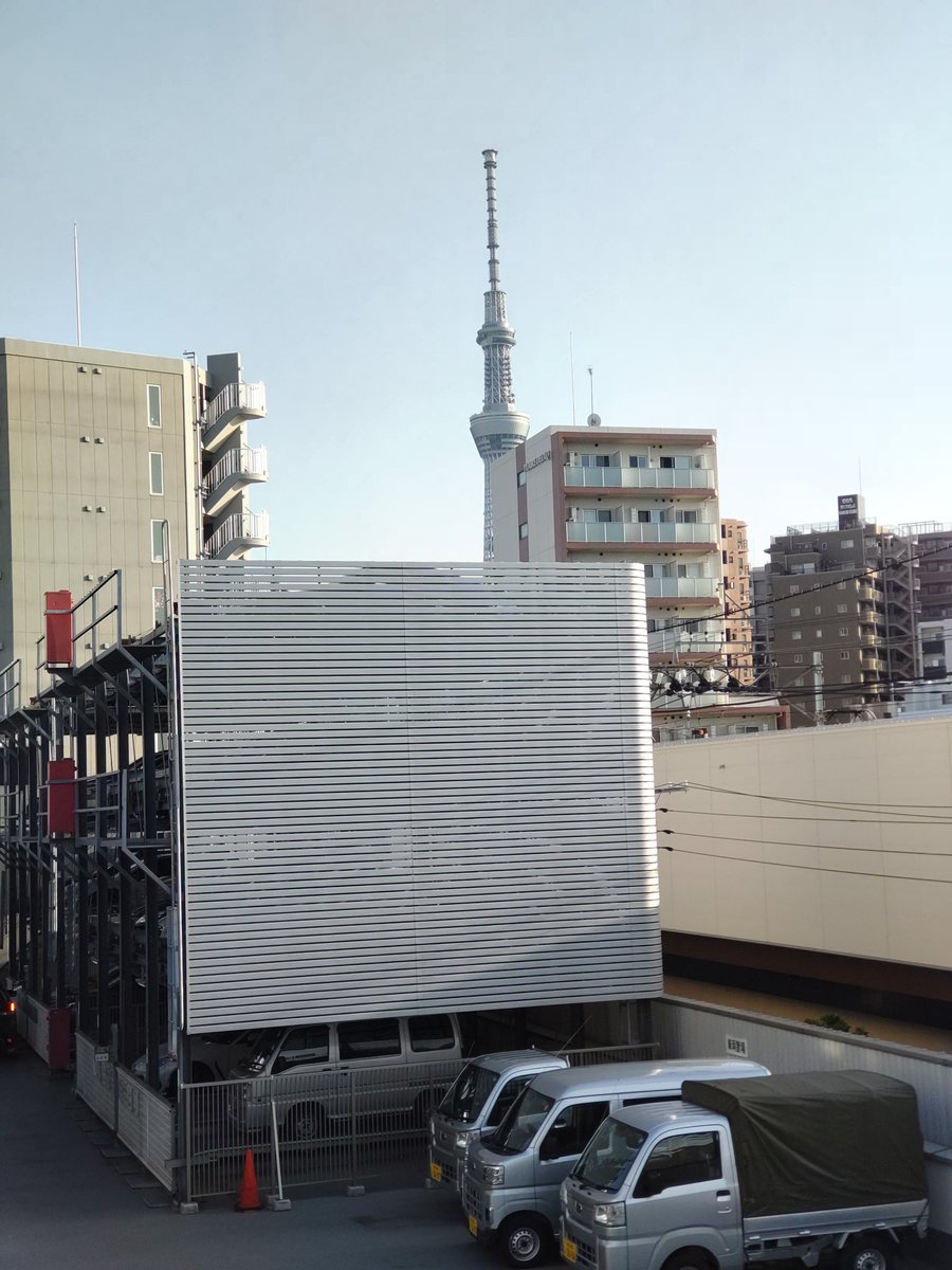 hirobbrgmailco1's tweet photo. (´・ω・)=3   ﾌｩ～ 働く所の初日、終わった(笑) https://t.co/A588ZSoxBk