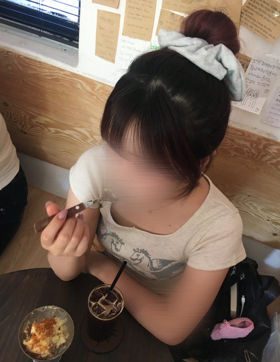 ユナ tweet media