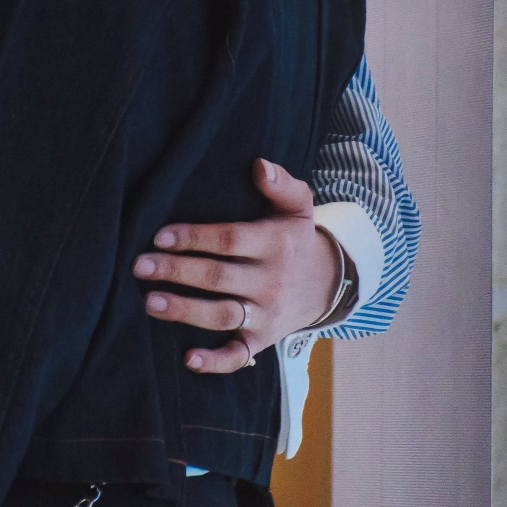《WㅐY ¿ 》💜 #พี่เต้กินอะไรทำไมหล่อจัง 💙 tweet media