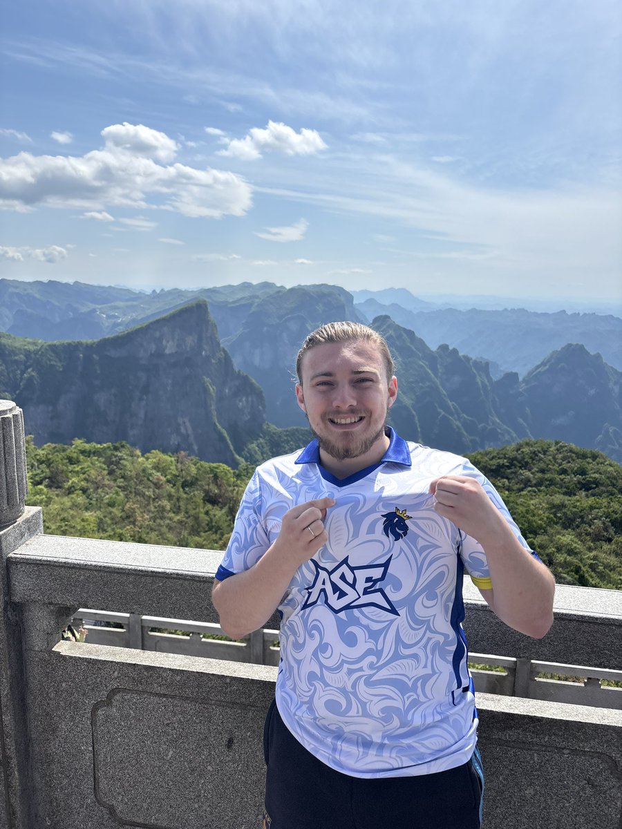 YannouShow66's tweet photo. Vous aimez le maillot ASE ? 💙💛 https://t.co/rGeRahv4wu