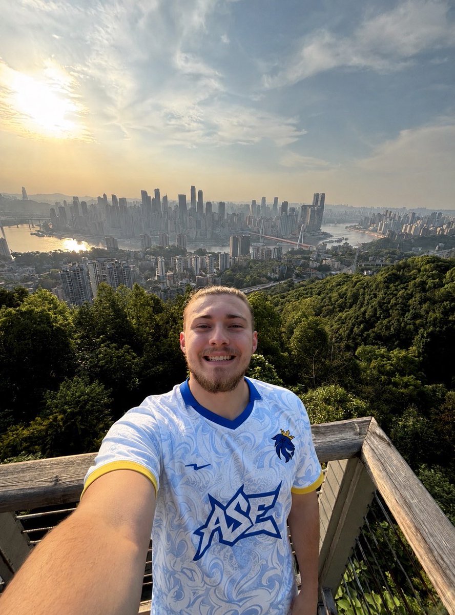 YannouShow66's tweet photo. Vous aimez le maillot ASE ? 💙💛 https://t.co/rGeRahv4wu