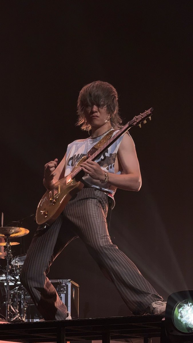 seomitsuji's tweet photo. [160526] OOR Detox in Jakarta
Yamashita Toru (山下亨)

#OOR #OneOkRock #OORDetox #OORInJakarta #Toru https://t.co/RQ75fWCE5S